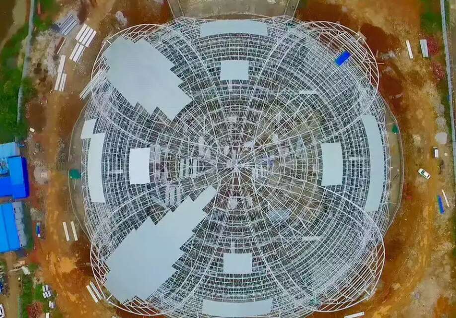 四平体育馆网架